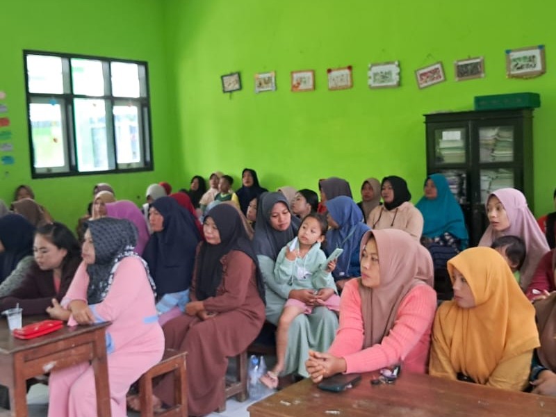 PEMBAGIAN RAPORT SISWA/SISWI KELAS 1-5 TAPEL 2024/2025