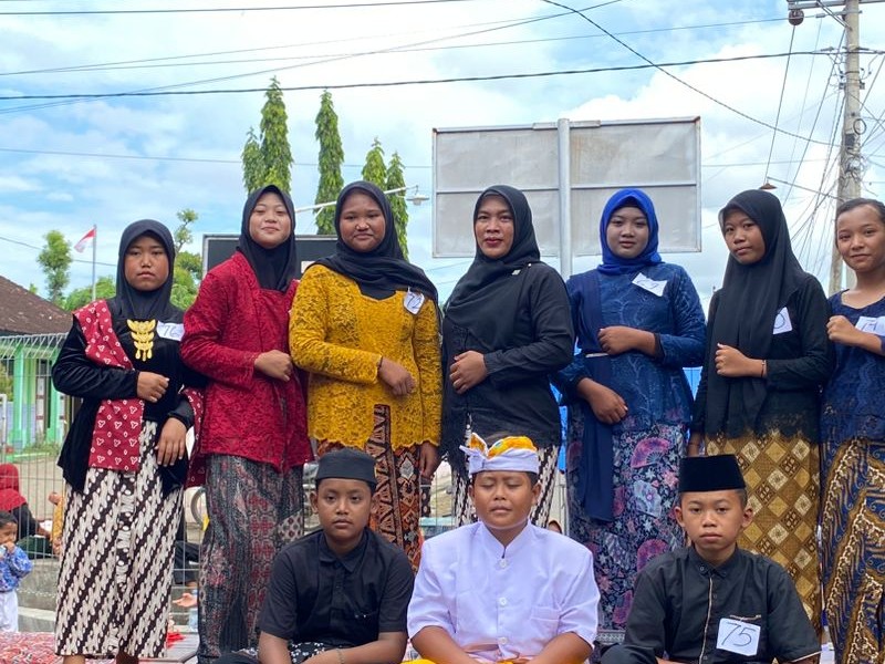 HARI KARTINI