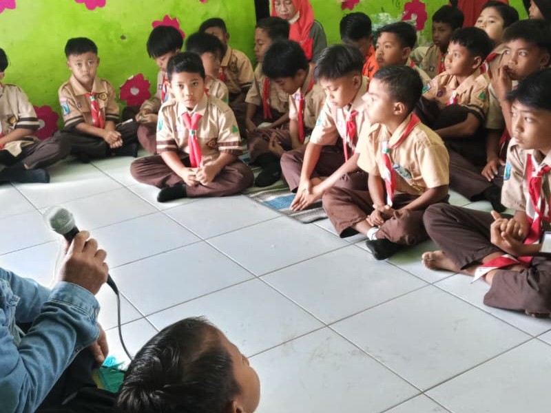 KEGIATAN RUTIN JUM'AT MENGAJI